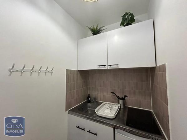 Appartement à louer 1 pièce 20.54m² Niort (79000)