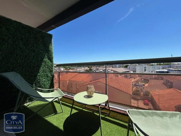 Appartement à louer 1 pièce 20.54m² Niort (79000)