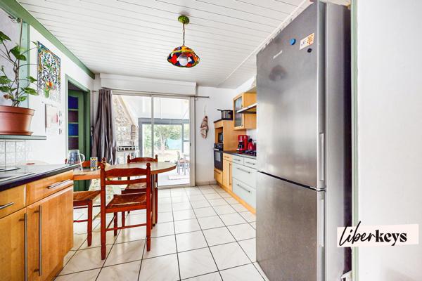 Exclusivité Liberkeys – Maison de plain-pied 93 m² avec véranda et piscine récentes – Saint-Sulpice-de-Cognac 