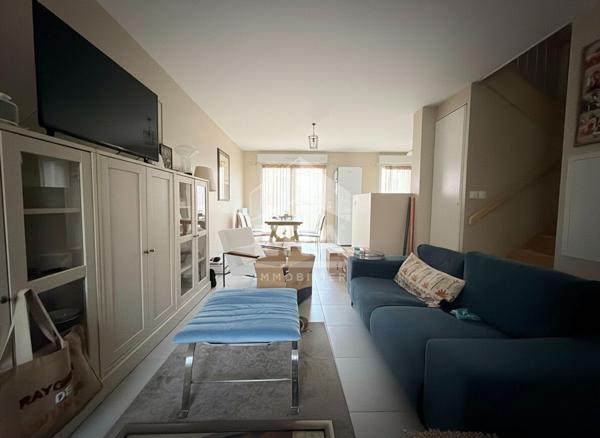 A LOUER 84120 PERTUIS MAISON 4 PIÈCES 81M² AVEC JARDIN ET GARAGE