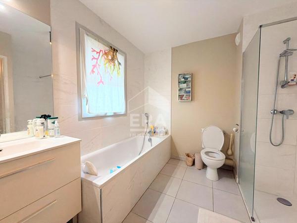 A LOUER 84120 PERTUIS MAISON 4 PIÈCES 81M² AVEC JARDIN ET GARAGE