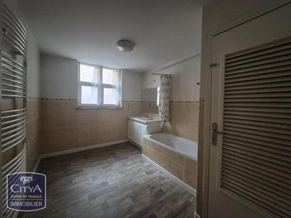 Maison à louer 4 pièces 86.78m² Valenciennes (59300)