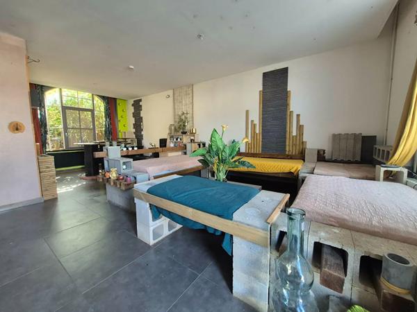 Maison à vendre 11 pièces 133m² Saint-Venant (62350)