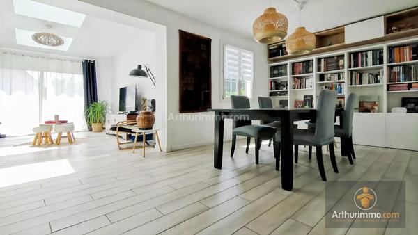 Vente                                                      Maison
                        
                     6 pièces                      139 m2                     à Bondoufle