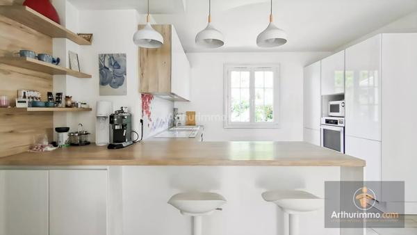 Vente                                                      Maison
                        
                     6 pièces                      139 m2                     à Bondoufle
