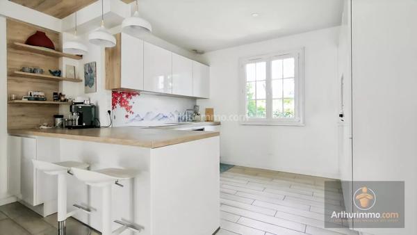 Vente                                                      Maison
                        
                     6 pièces                      139 m2                     à Bondoufle