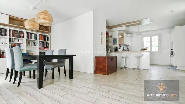 Vente                                                      Maison
                        
                     6 pièces                      139 m2                     à Bondoufle