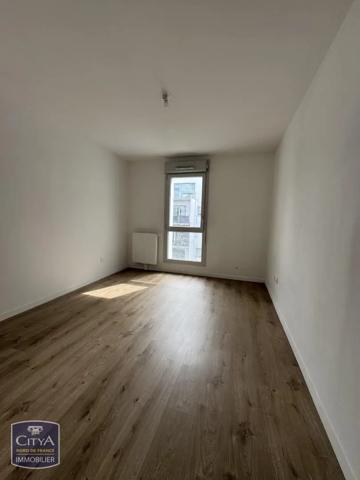 Appartement à louer 2 pièces 43.73m² Lille (59000)