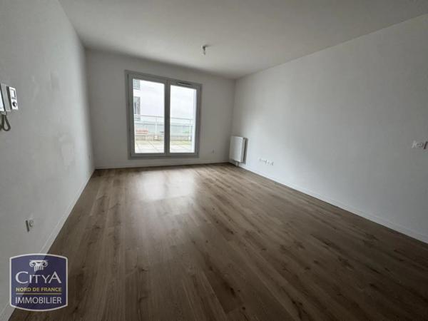 Appartement à louer 2 pièces 43.73m² Lille (59000)