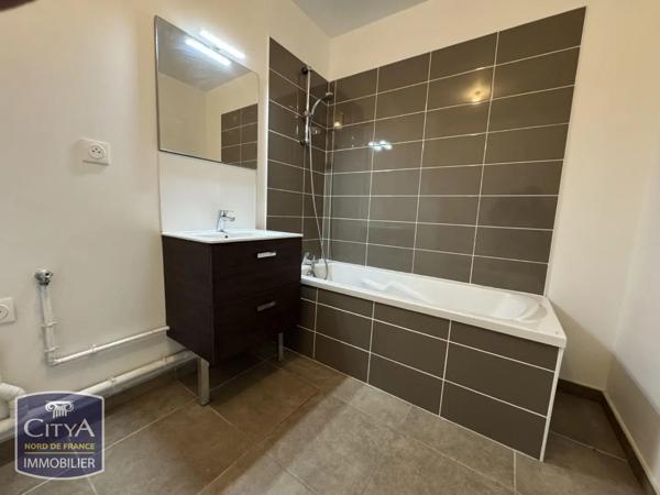 Appartement à louer 2 pièces 43.73m² Lille (59000)