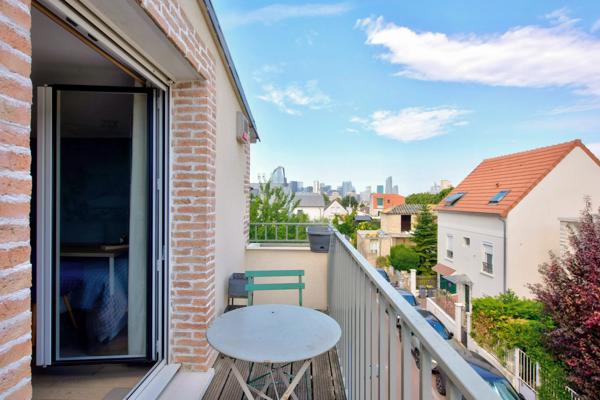 Maison Suresnes - LIBERTÉ