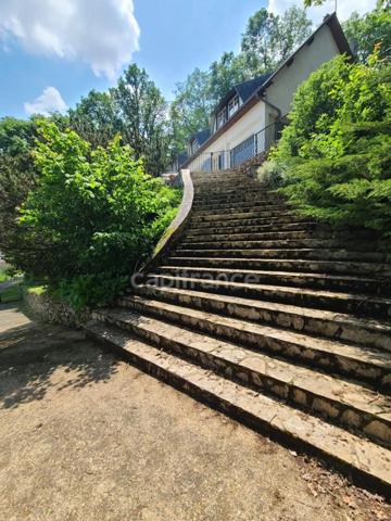 Maison à vendre 10 pièces MESNILS SUR ITON (27)