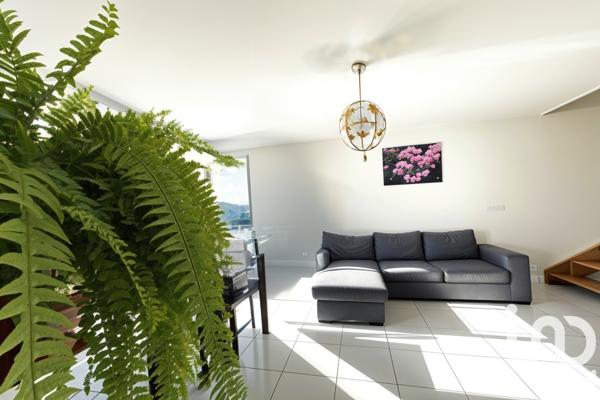 Appartement à vendre 3 pièces 64 m² Saint-Germain-lès-Corbeil