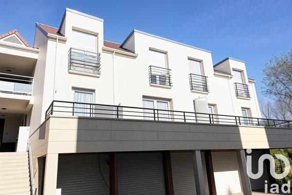 Appartement à vendre 3 pièces 64 m² Saint-Germain-lès-Corbeil