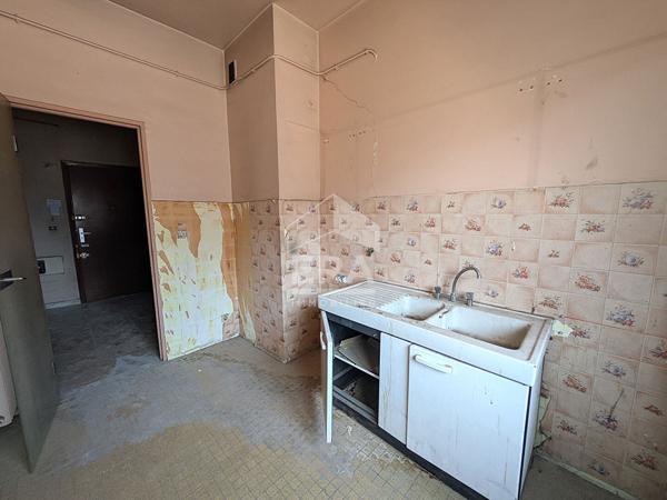 Appartement 3 pièces à rénover  Cagnes-sur-Mer Idéal professions libérales