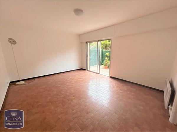 Appartement à louer 1 pièce 33m² Cannes (06400)