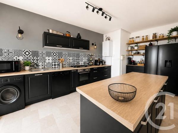Appartement T4 à vendre  4 pièces - 117,47 m 2   BASTIA  - 202