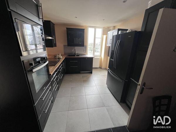 Hôtel-restaurant à vendre 550 m² Nouzerines