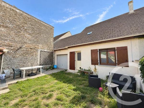 Maison à vendre  5 pièces - 98 m 2   NANGIS  - 77