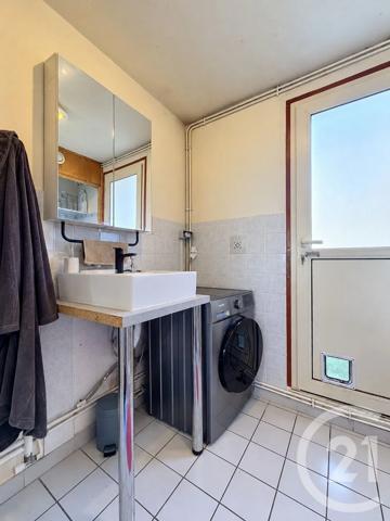 Maison à vendre  5 pièces - 98 m 2   NANGIS  - 77