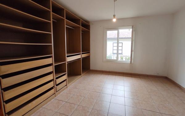 Maison à vendre    7 pièces • 167,14 m2 Anglet