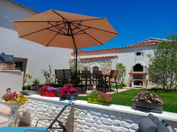 Maison de charme - 3 chambres et bureau - Garage et Piscine proche de la mer