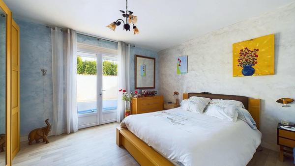 Maison de charme - 3 chambres et bureau - Garage et Piscine proche de la mer