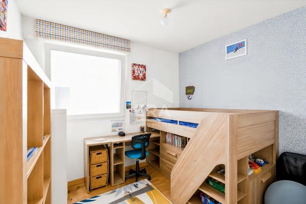 4 PIÈCES 79 m² - RÉCENT-BALCON-2 PARKINGS