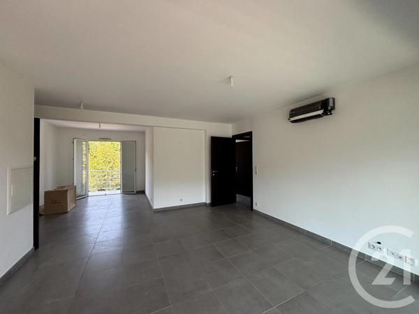 Appartement F3 à vendre  3 pièces - 72 m 2   LURI  - 202