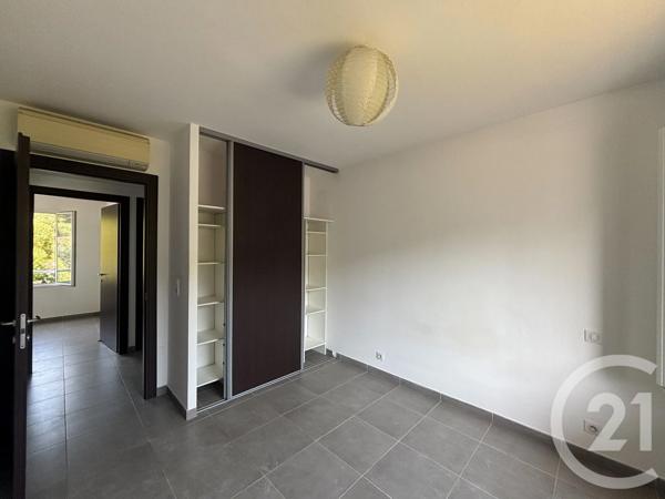 Appartement F3 à vendre  3 pièces - 72 m 2   LURI  - 202