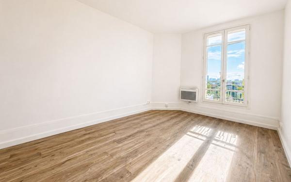 Appartement à vendre    2 pièces • 43 m2 Montreuil