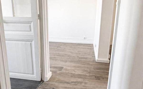 Appartement à vendre    2 pièces • 43 m2 Montreuil
