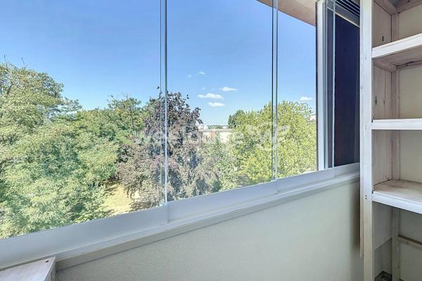 Appartement à vendre 5 pièces de 81 m² à Saint-Michel-sur-Orge Autres biens de l'agent