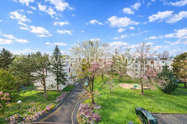 Appartement à vendre 5 pièces de 81 m² à Saint-Michel-sur-Orge Autres biens de l'agent