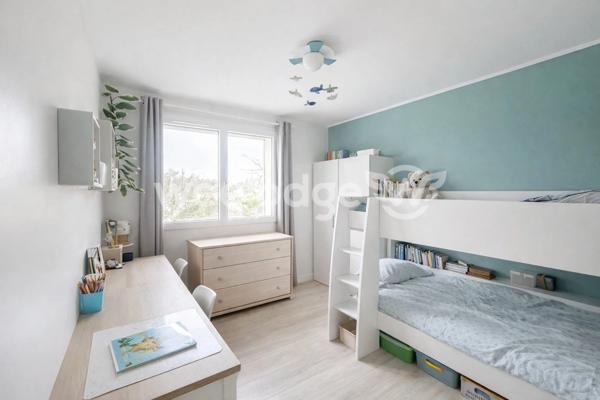 Appartement à vendre 5 pièces de 81 m² à Saint-Michel-sur-Orge Autres biens de l'agent