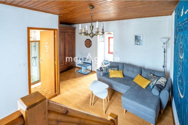 Immeuble à JONZAC, 17500 - 200m²