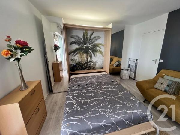 Appartement F1 à vendre  1 pièce - 29,03 m 2   ROYAN  - 17