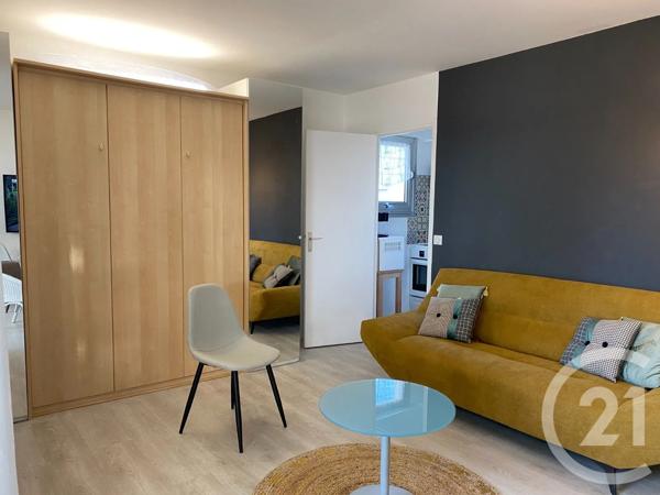 Appartement F1 à vendre  1 pièce - 29,03 m 2   ROYAN  - 17