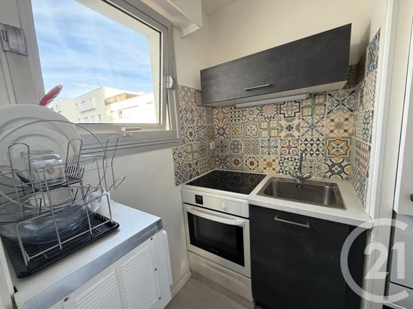 Appartement F1 à vendre  1 pièce - 29,03 m 2   ROYAN  - 17