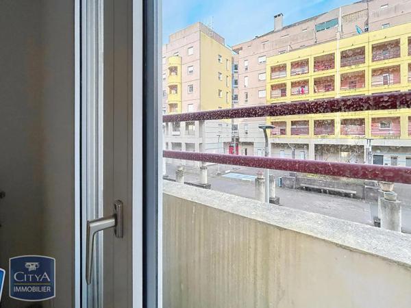 Appartement à vendre 2 pièces 58.7m²