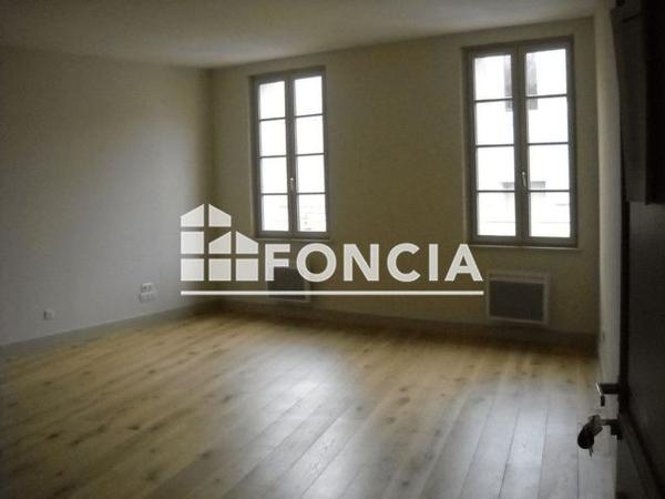 Location Appartement 2 pièces 48.3 m² - 28 30 RUE PORTAIL MATHERON Avignon 84000
