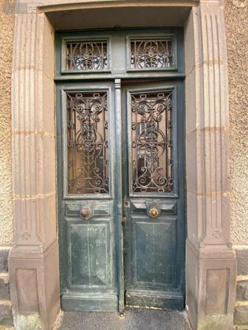 Immeuble de rapport à vendre à Mauriac dans le Cantal (15200), ref : 15060/1124