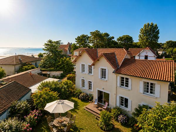 VILLA "Surprise" - vue mer - Saint-Trojan les Bains - 225 m² - 11 pièces