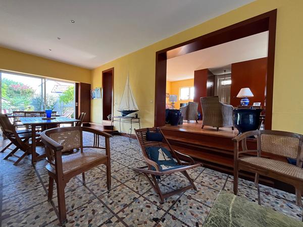 VILLA "Surprise" - vue mer - Saint-Trojan les Bains - 225 m² - 11 pièces