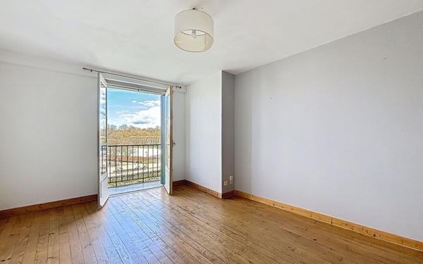 Appartement à vendre    2 pièces • 40,71 m2 Bayonne