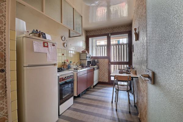 VILLETTE / ARENC-13003-APPARTEMENT MARSEILLE 3/4 PIECES-TERRASSE-BOX