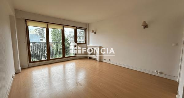 Location Appartement 2 pièces 48.41 m² - Paris 75015