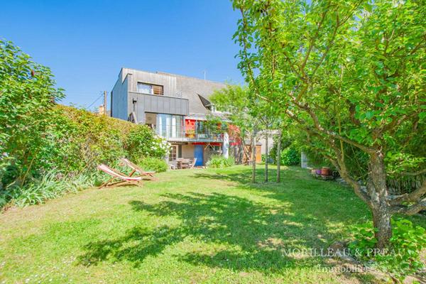 Maison (9 pièces) 192 m²