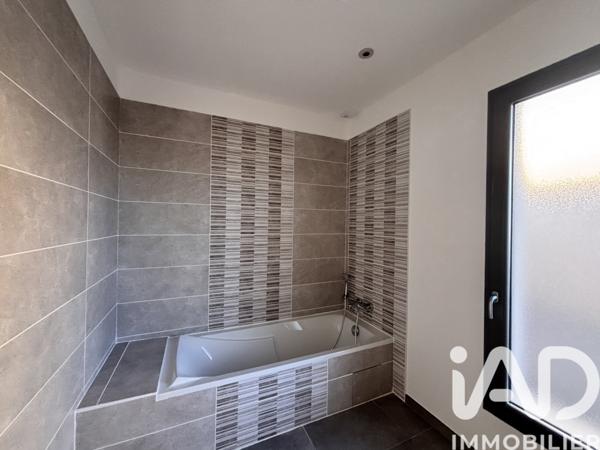 Maison à vendre 5 pièces 143 m² Joyeuse