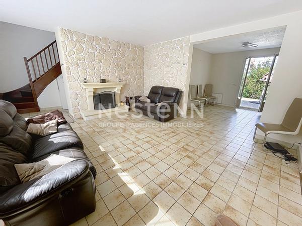 A vendre Maison de 8 pièces de 154 m2 à Plaisir - Quartier de la Boissière
